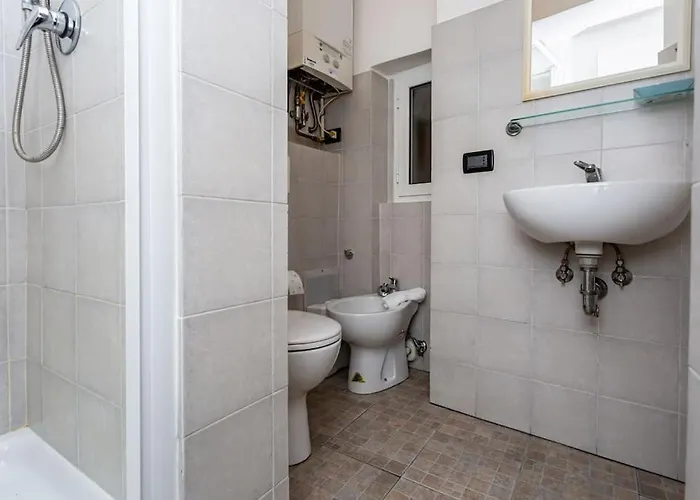 Adorno 3 - Affitti Brevi Italia 제노바