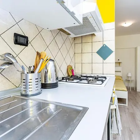 Adorno 3 - Affitti Brevi Italia Apartment